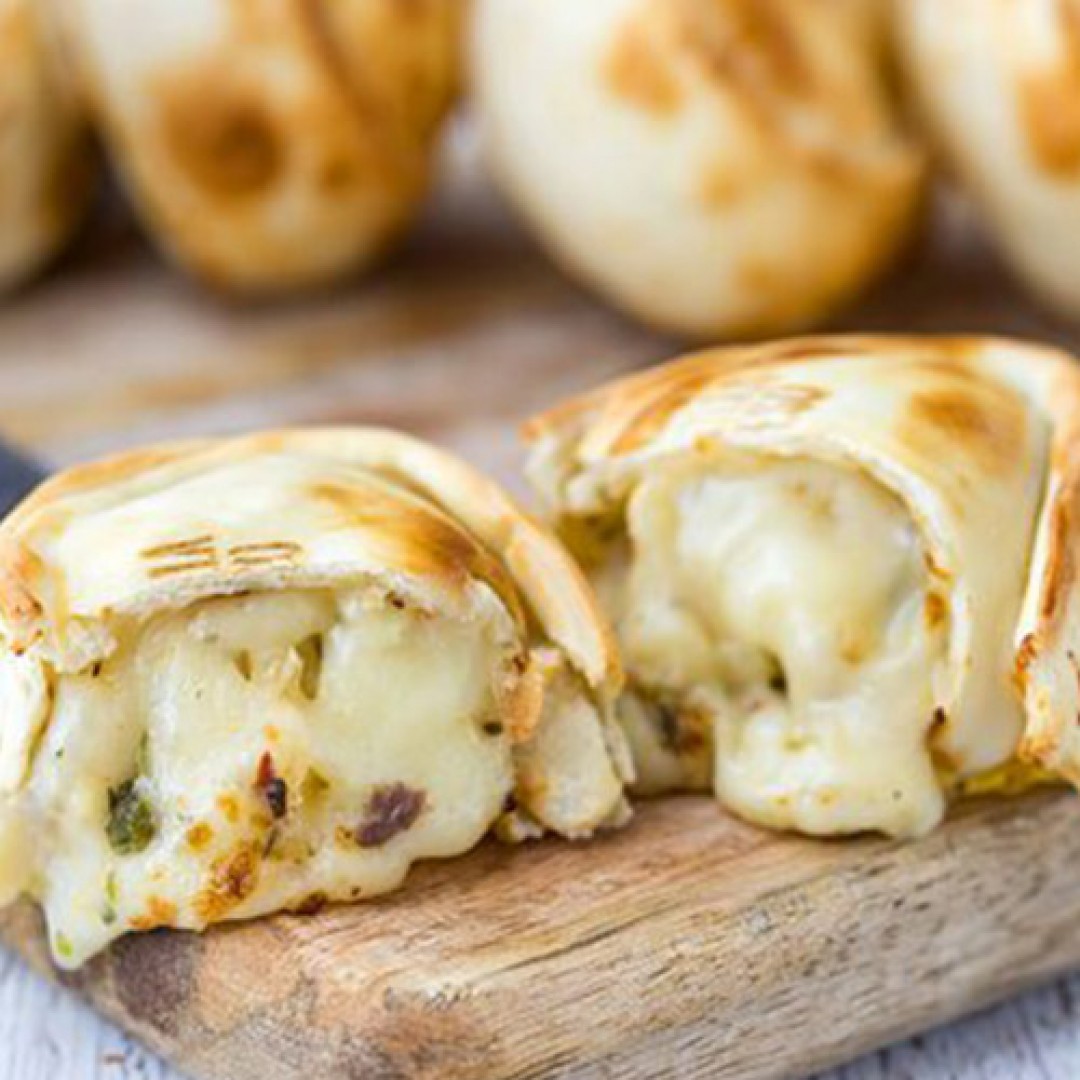 empanada-onion--cheese-