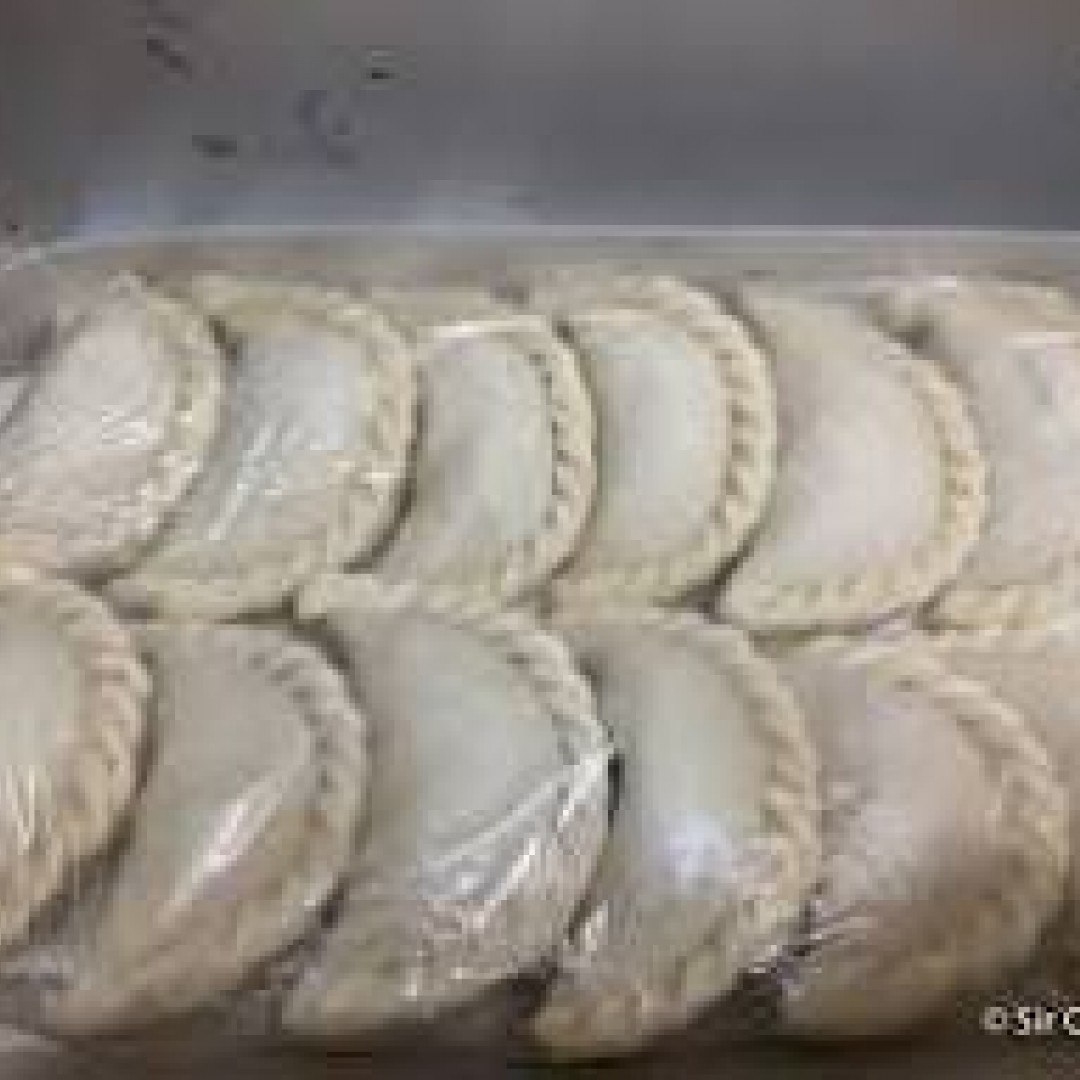 12-frozen-empanadas-of-meat